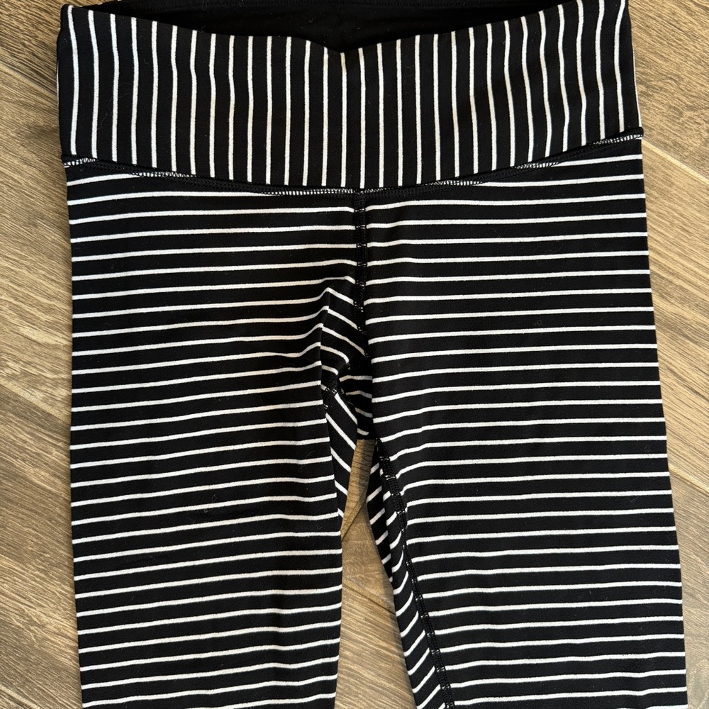 Lululemon Wunder Under Crop Parallel Stripe Black… - image 2